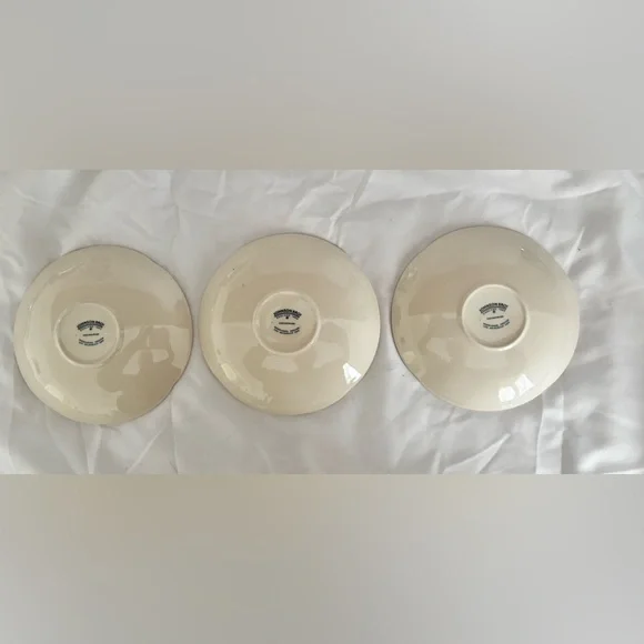 Johnson Brothers Blue White Castle Saucers Set of 3 England - Picture 2 of 4